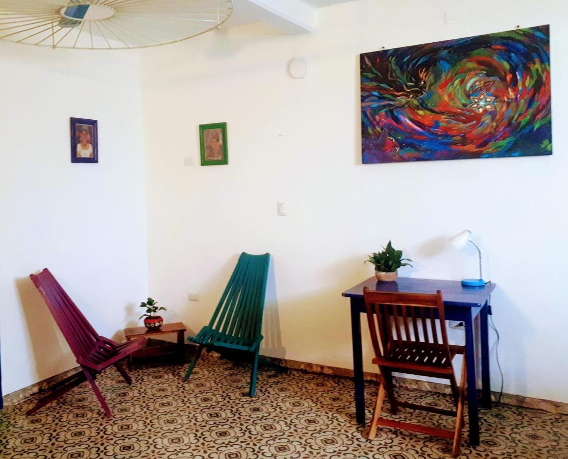 Hostel Candelaria Valladolid  Exteriör bild